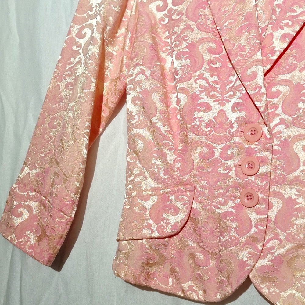 3/$20--Vintage Pink Brocade Jacket, Cropped, No Boundaries, Sz 7 Juniors, NWOT - Picture 5 of 13
